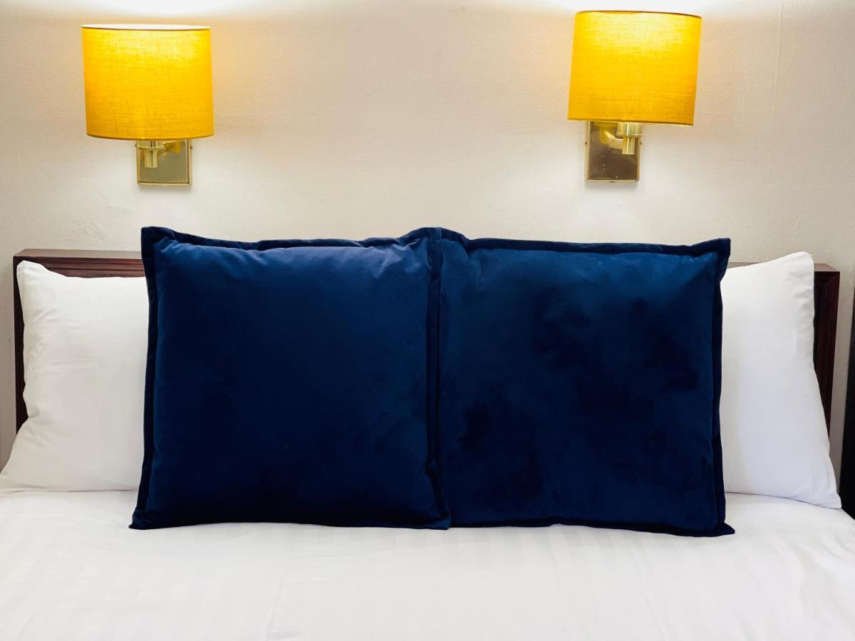 The Lovat Hotel 珀斯 外观 照片