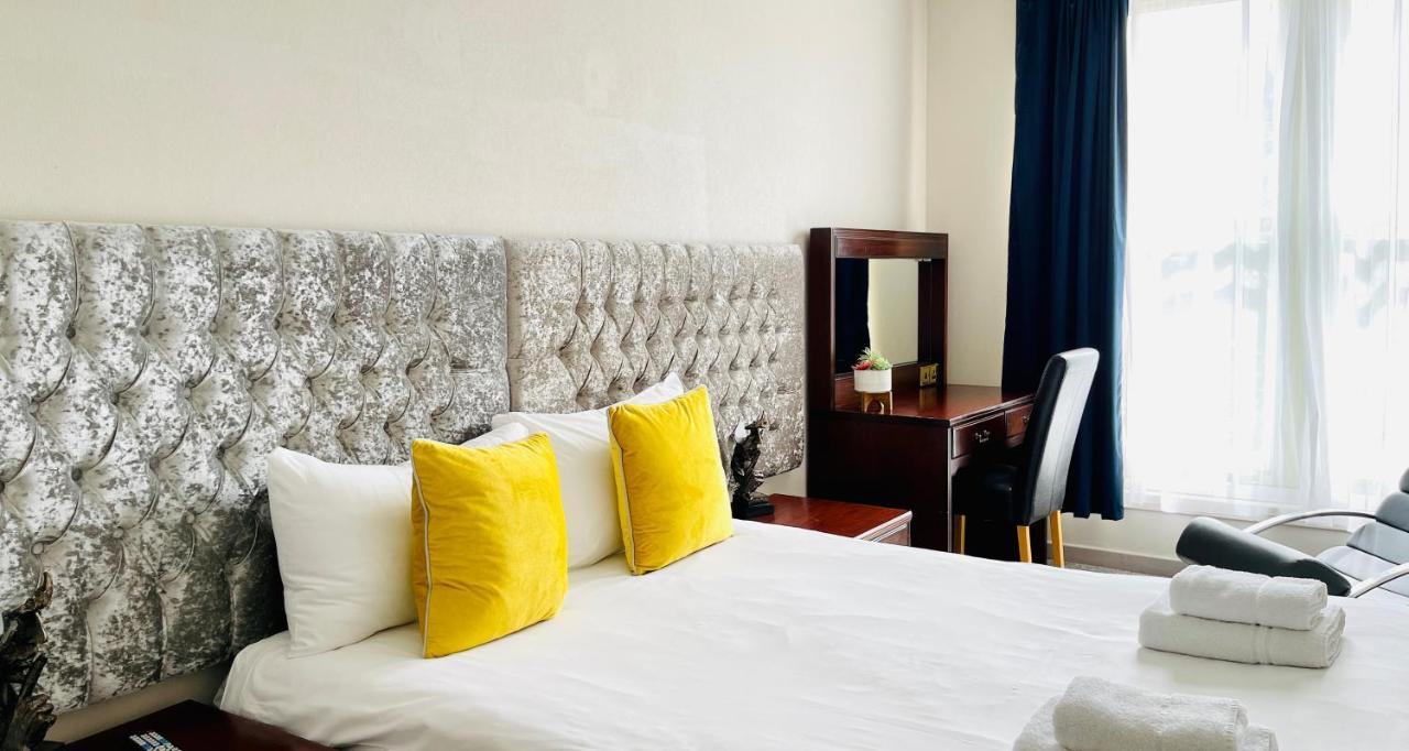 The Lovat Hotel 珀斯 外观 照片